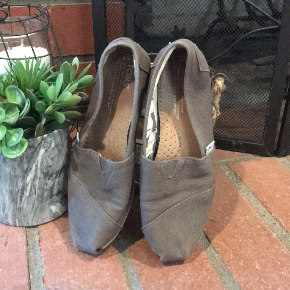 Toms!